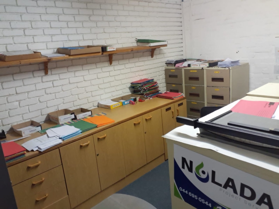 Commercial Property for Sale in Voorbaai Western Cape